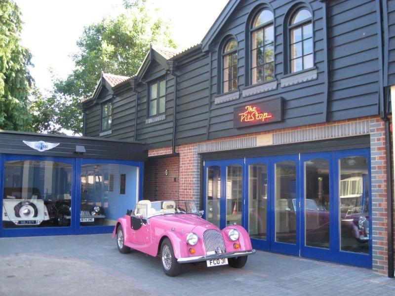 The Pitstop Little Hallingbury  Экстерьер фото